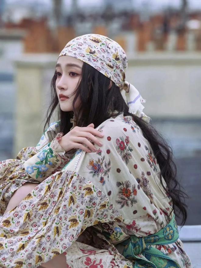买股式穿搭哪位女明星才是预言家？(图10)