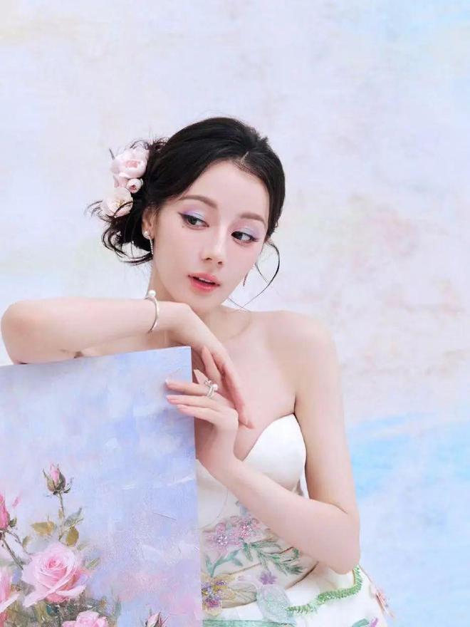 买股式穿搭哪位女明星才是预言家？(图17)
