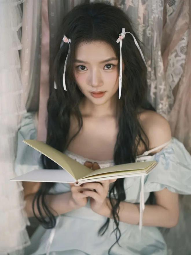 买股式穿搭哪位女明星才是预言家？(图28)